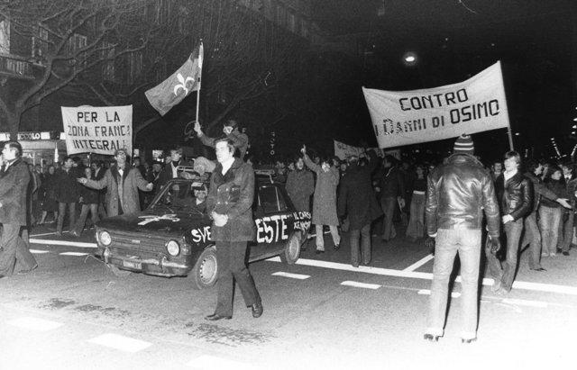 026 XIV-9a1 man.anti Osimo 76.JPG